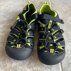 Keen water shoes